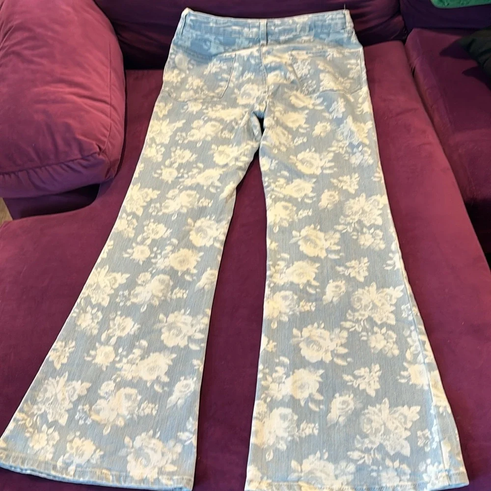 Steve Madden flair jeans - Picture 4 of 4